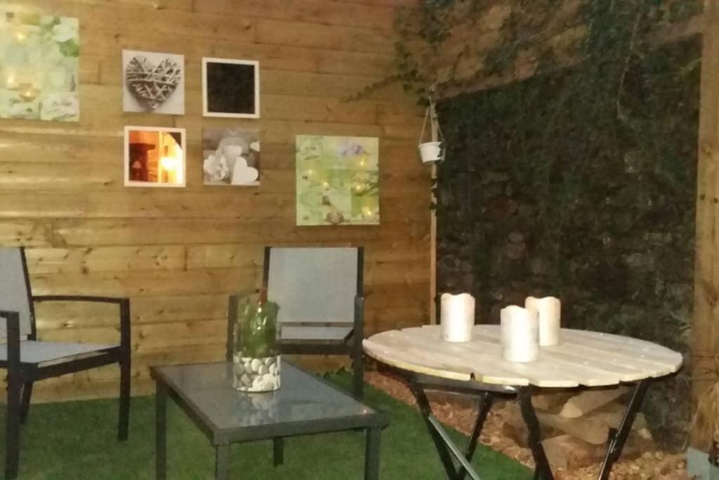Gite 3 Personnes, Possibilite Table D'Hotes Le Soir Treduder ภายนอก รูปภาพ